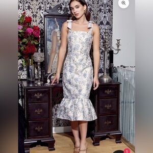 Selina Bow Strap
Jaguard Mini Dress